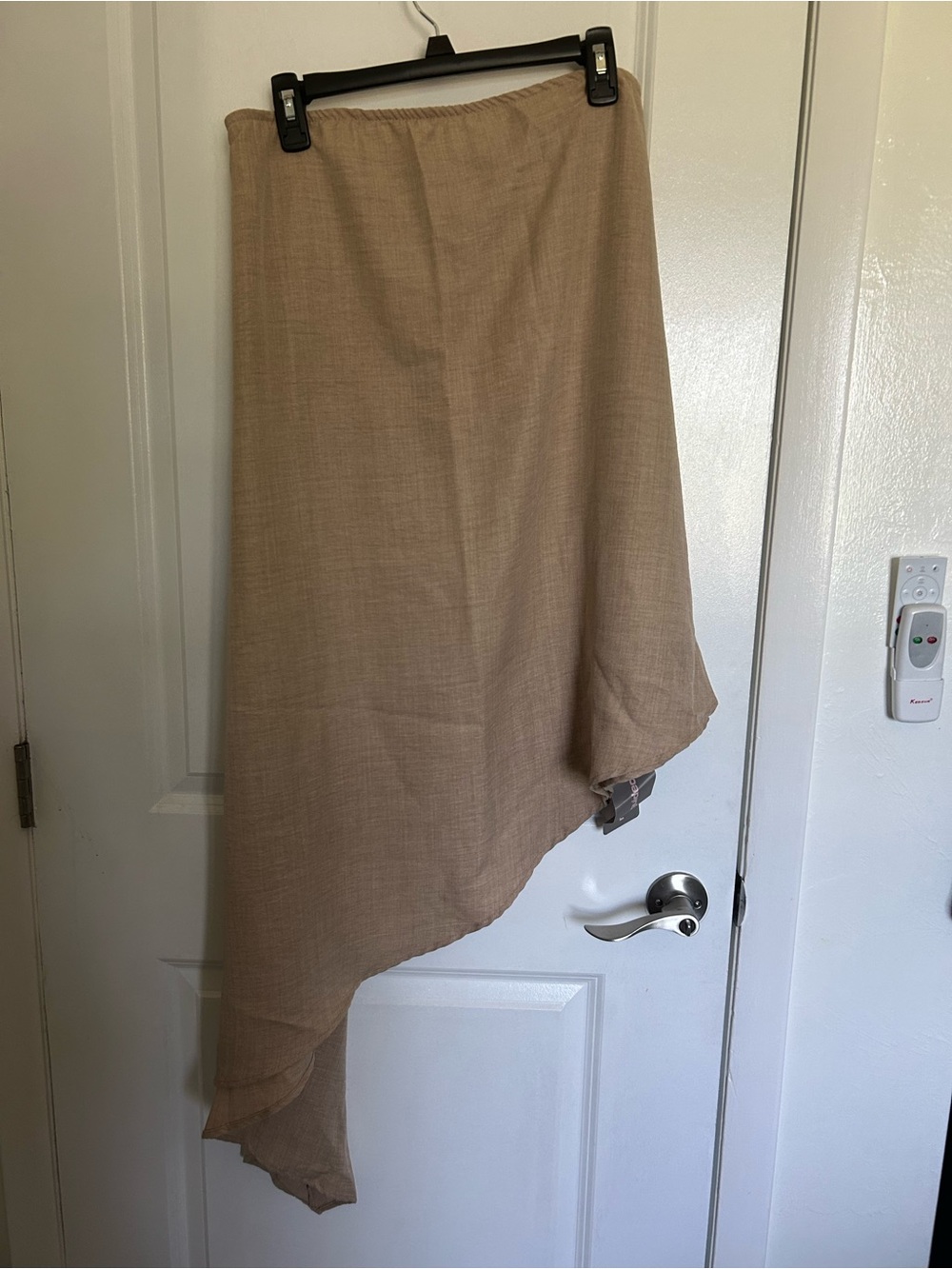 Missguided + Taupe Asymmetrical Hem Skirt
